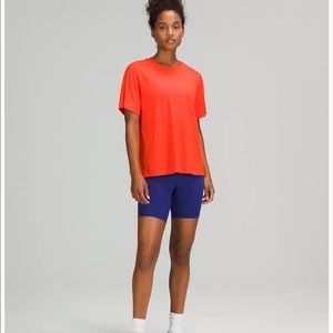 Lululemon Crew Neck Training T-Shirt Size 6
